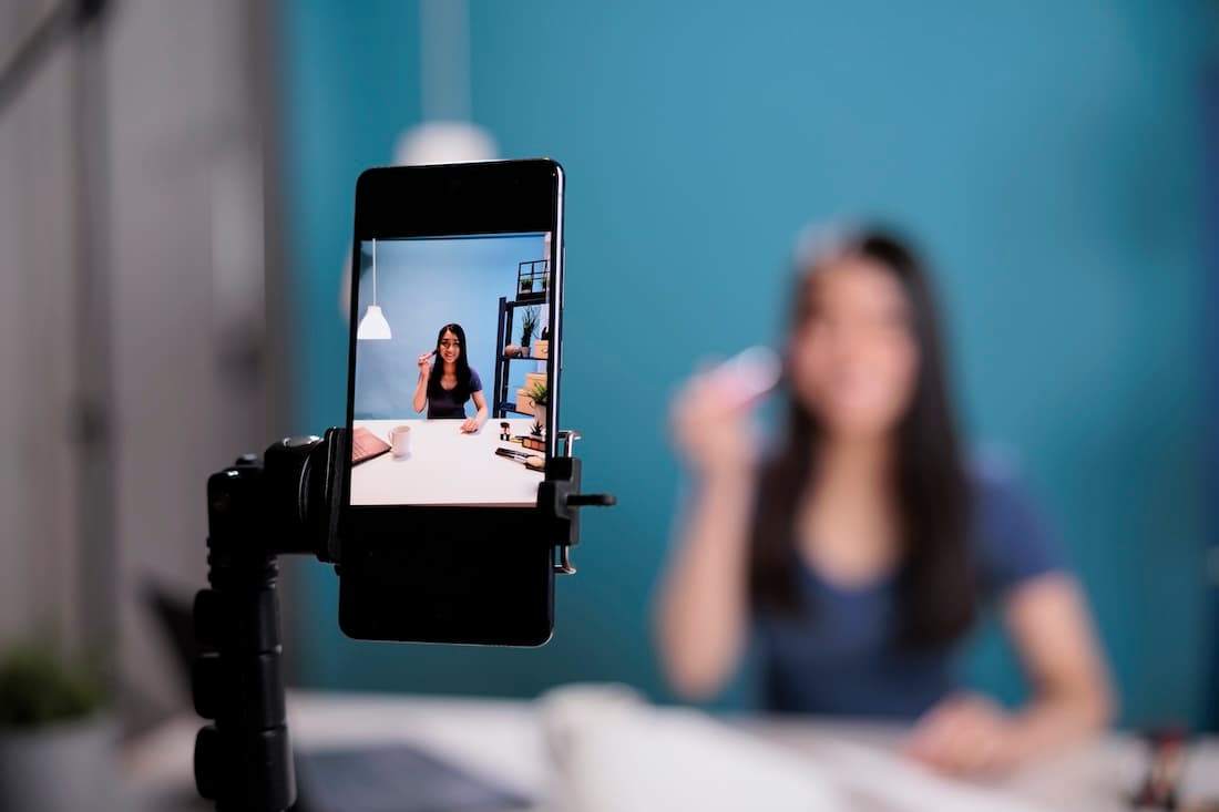 Hands-Free Video Recording: The Future of Solo Content Creation